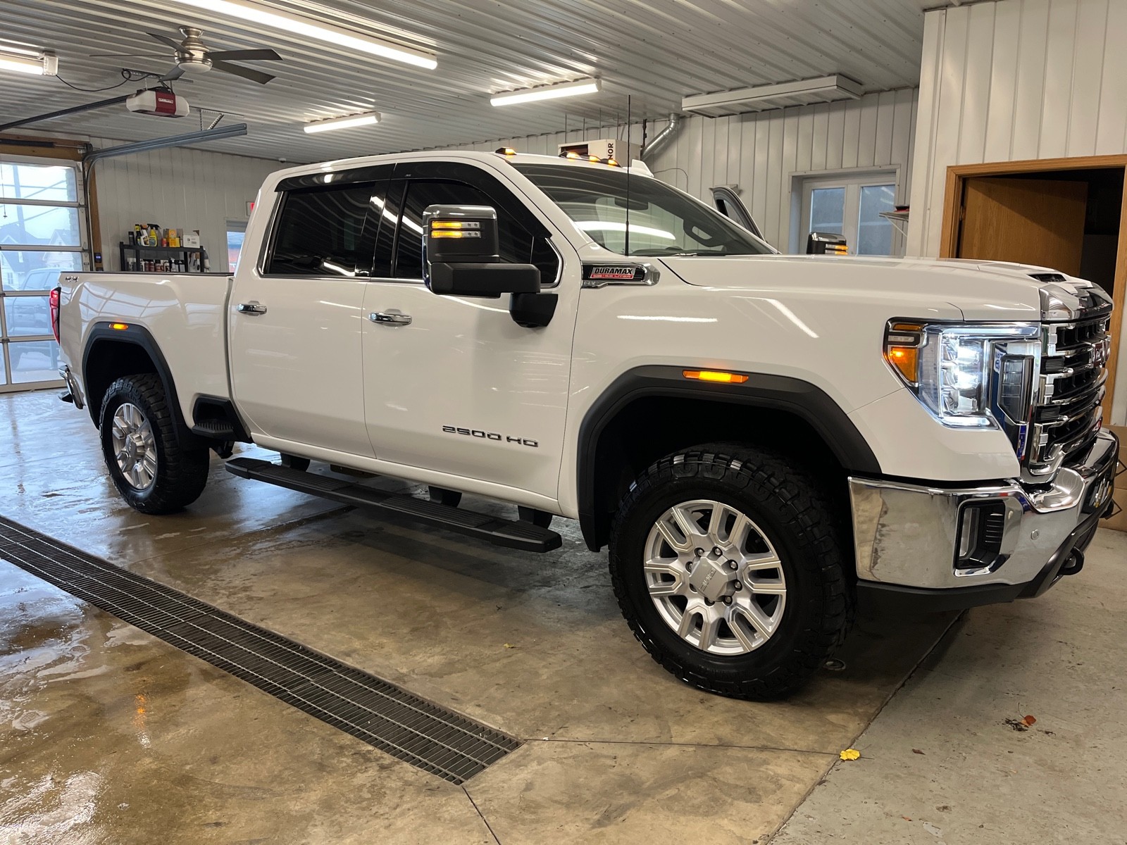 2020 GMC Sierra 2500HD SLT's photo