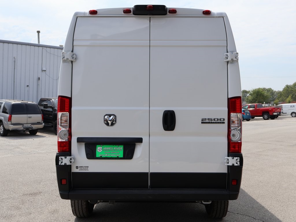 2025 Ram ProMaster 2500 photo 4