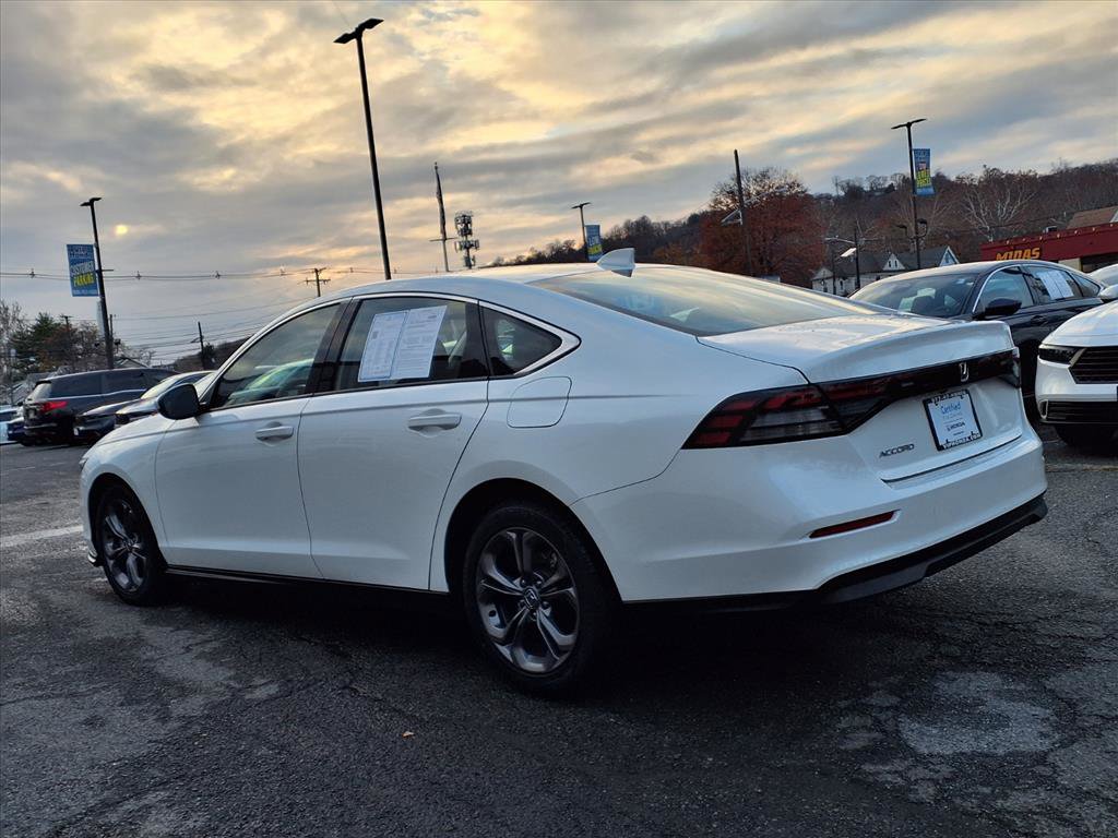 2024 Honda Accord 1.5T EX photo 4