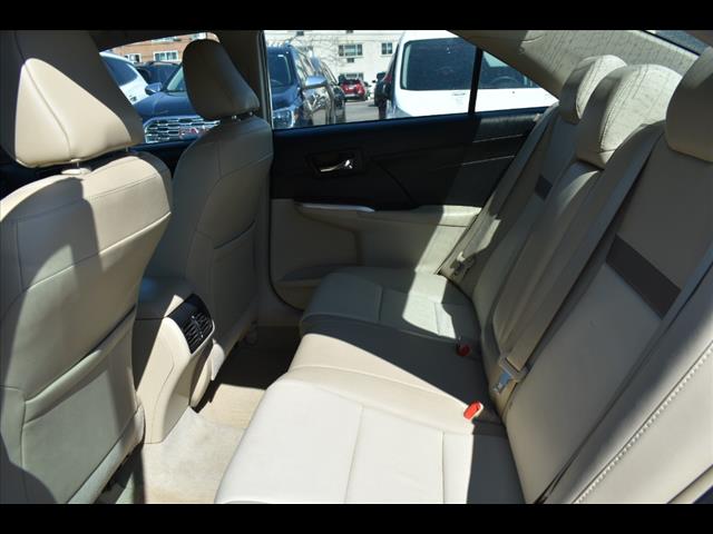 2014 Toyota Camry L photo 10