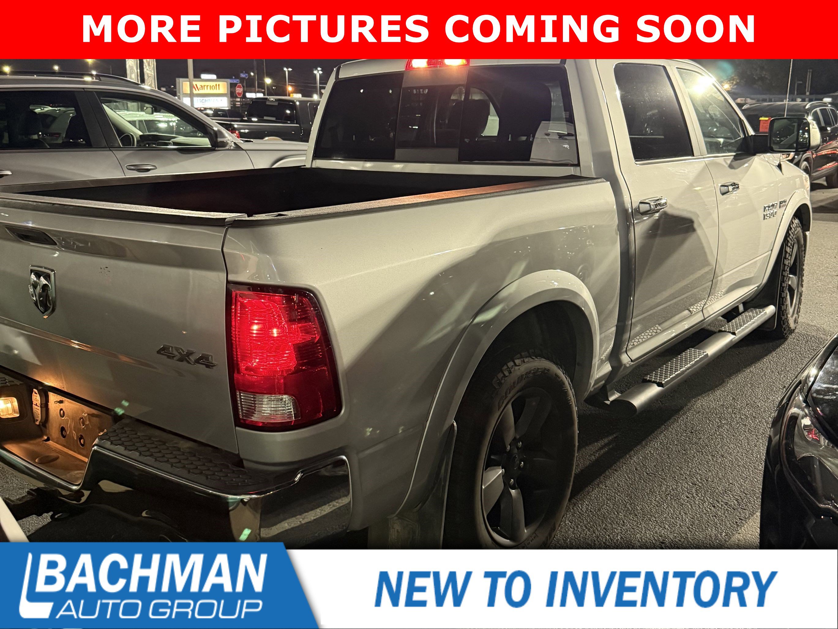 2018 Ram 1500 SLT photo 4