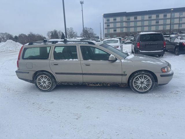 2003 Volvo V70 2.4M's photo