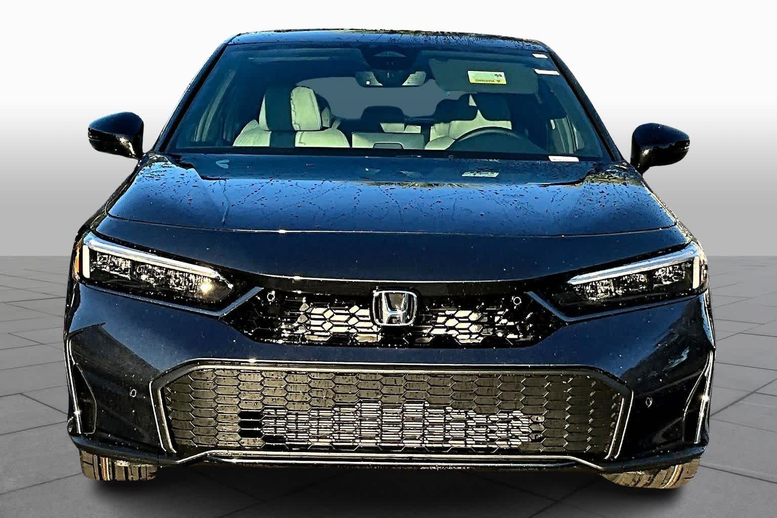 2026 Honda Civic Hatchback Touring Hybrid photo 3