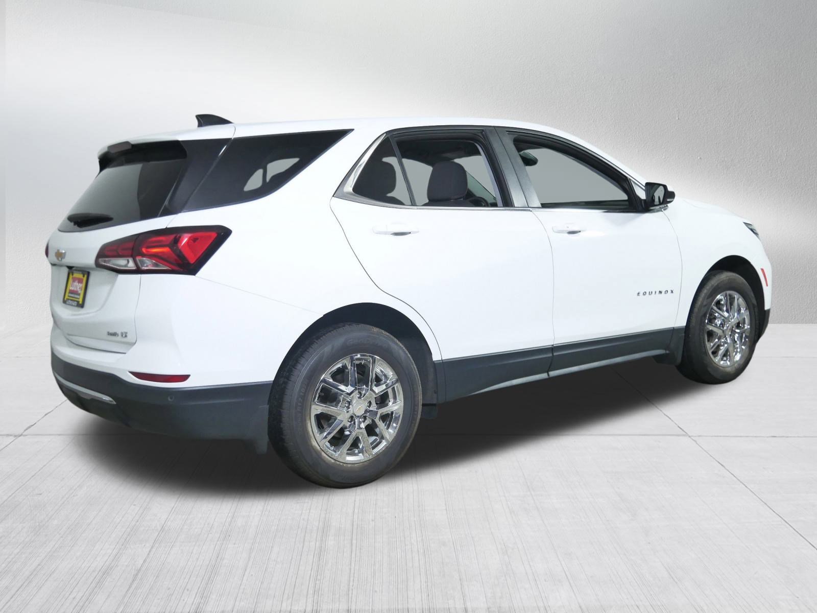 2023 Chevrolet Equinox LT photo 7