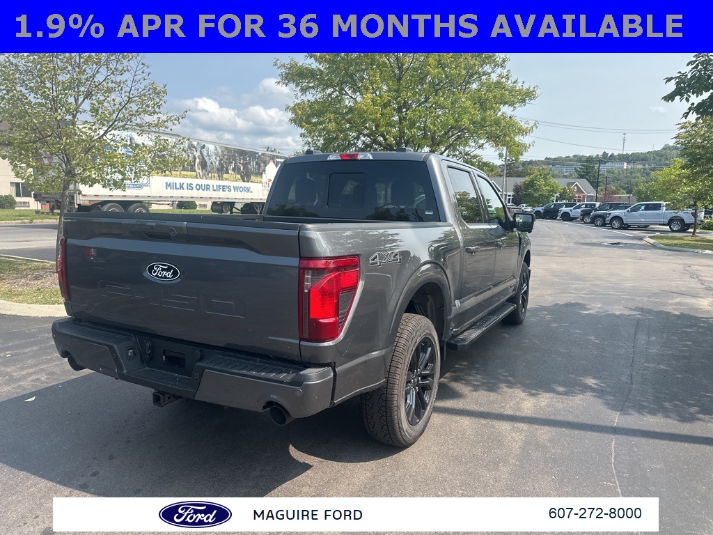 2025 Ford F-150 XLT photo 4