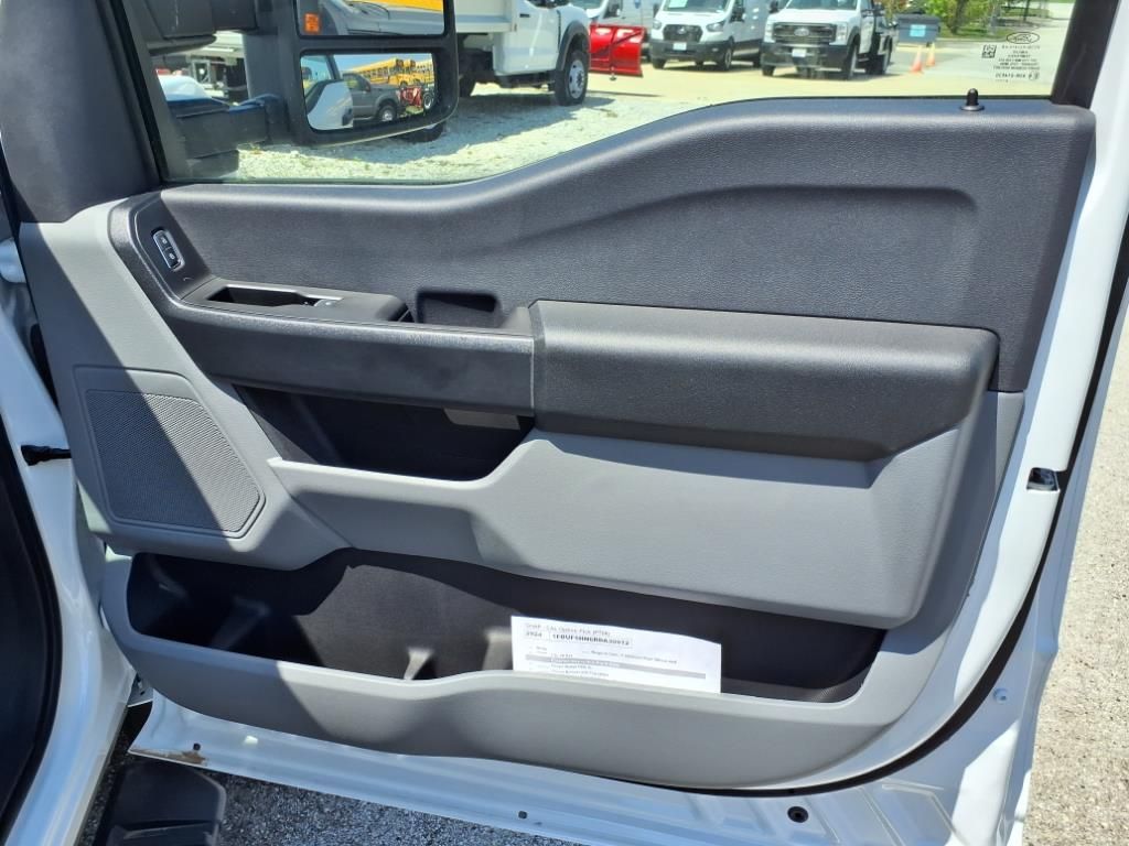 2024 Ford F-550 XL photo 11