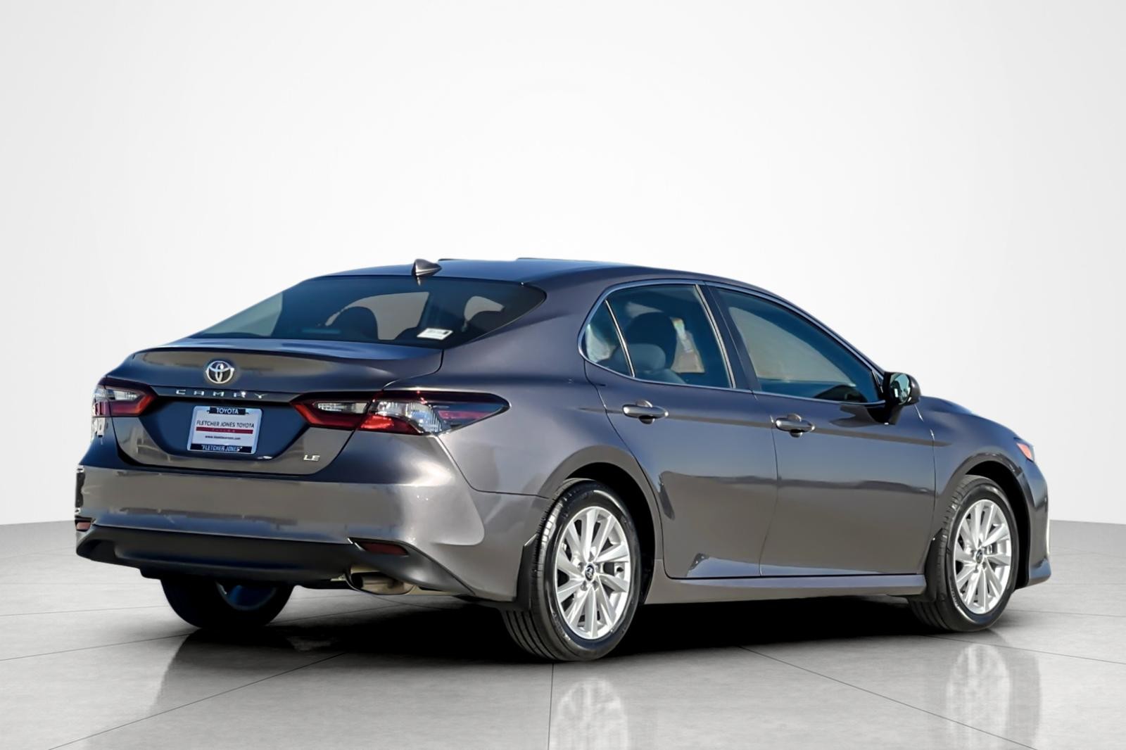 2024 Toyota Camry LE photo 4
