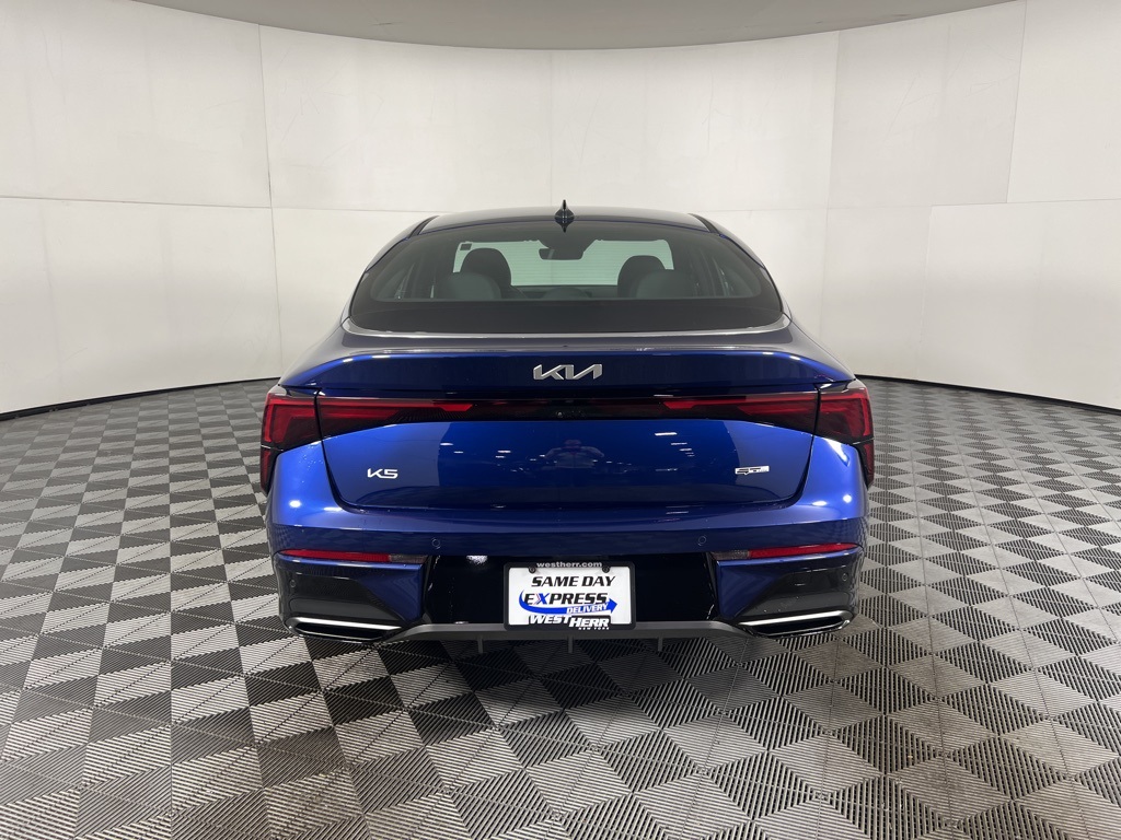 2025 Kia K5 GT-Line photo 6