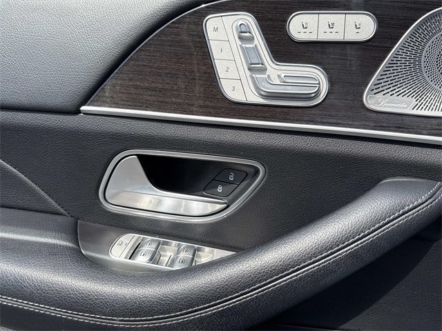 2022 Mercedes Benz GLS 450 4MATIC photo 8