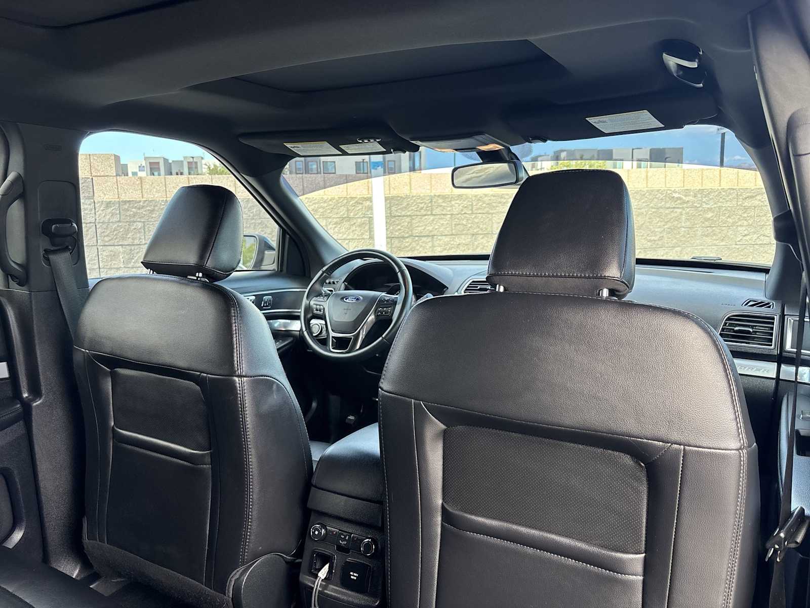 2019 Ford Explorer Limited photo 12