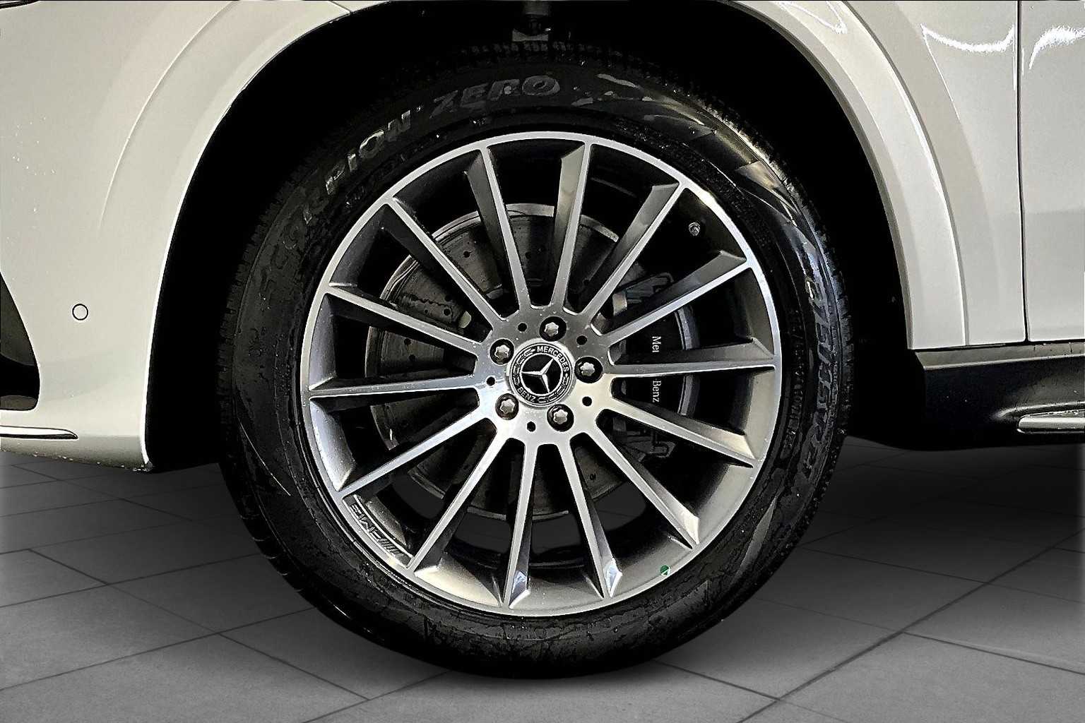 2026 Mercedes Benz GLE 450 4MATIC photo 12