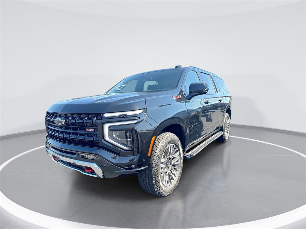 2025 Chevrolet Suburban Z71 photo 3