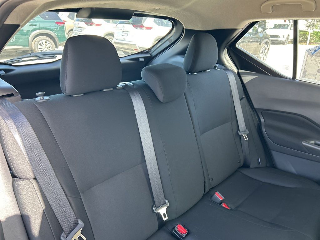 2025 Nissan Kicks Play S photo 33