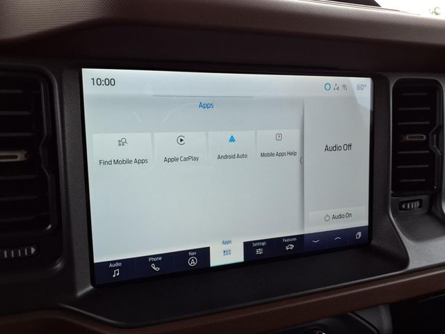 2024 Ford Bronco Outer Banks photo 21