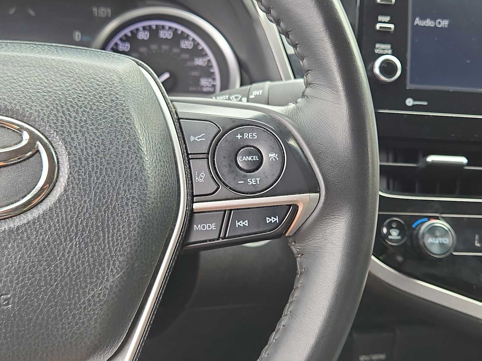 2024 Toyota Camry XLE photo 23