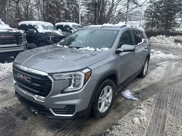 2023 GMC Terrain SLE's photo