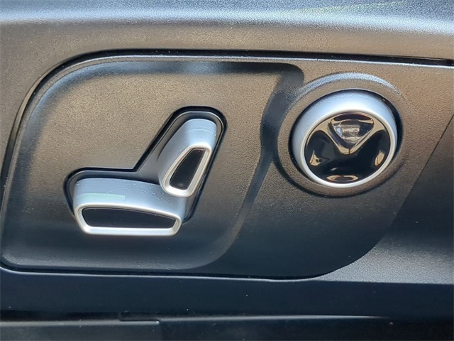 2022 Maserati Levante Modena photo 11