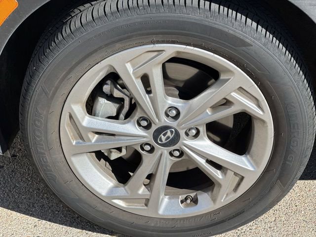 2023 Hyundai Kona SEL photo 28