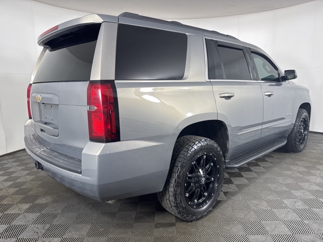 2018 Chevrolet Tahoe LS photo 3