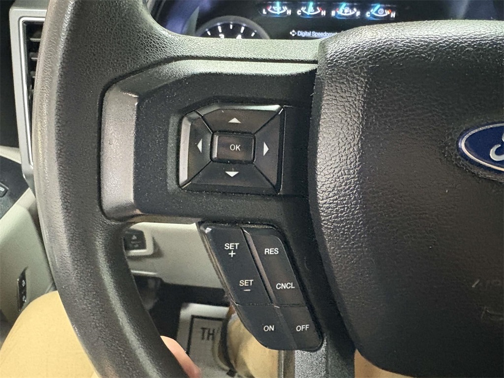 2019 Ford F-250 XLT photo 15