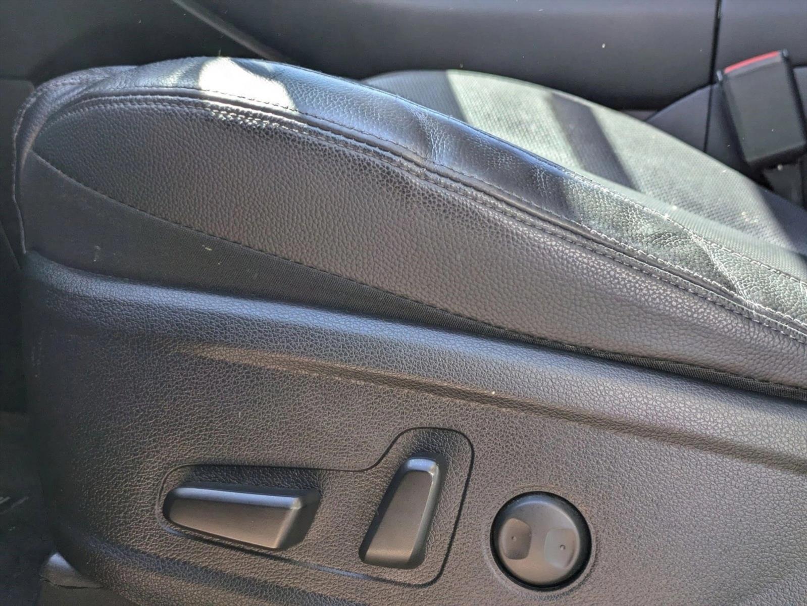 2020 Hyundai Palisade SEL photo 4