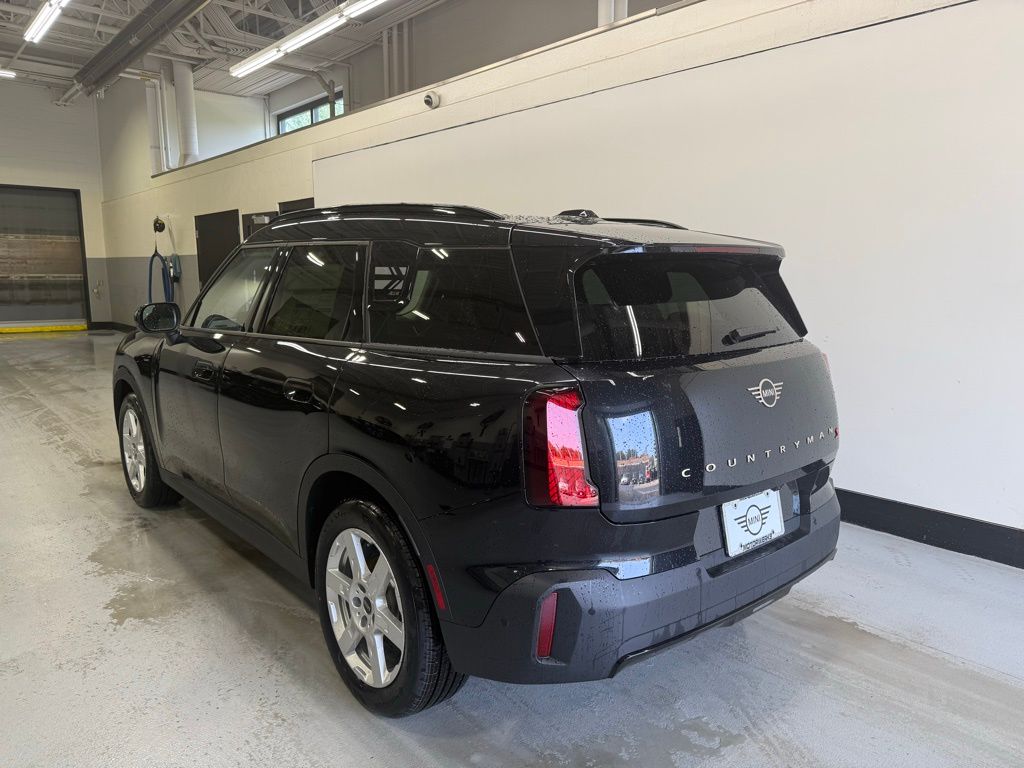 2025 Mini Countryman S ALL4 photo 2