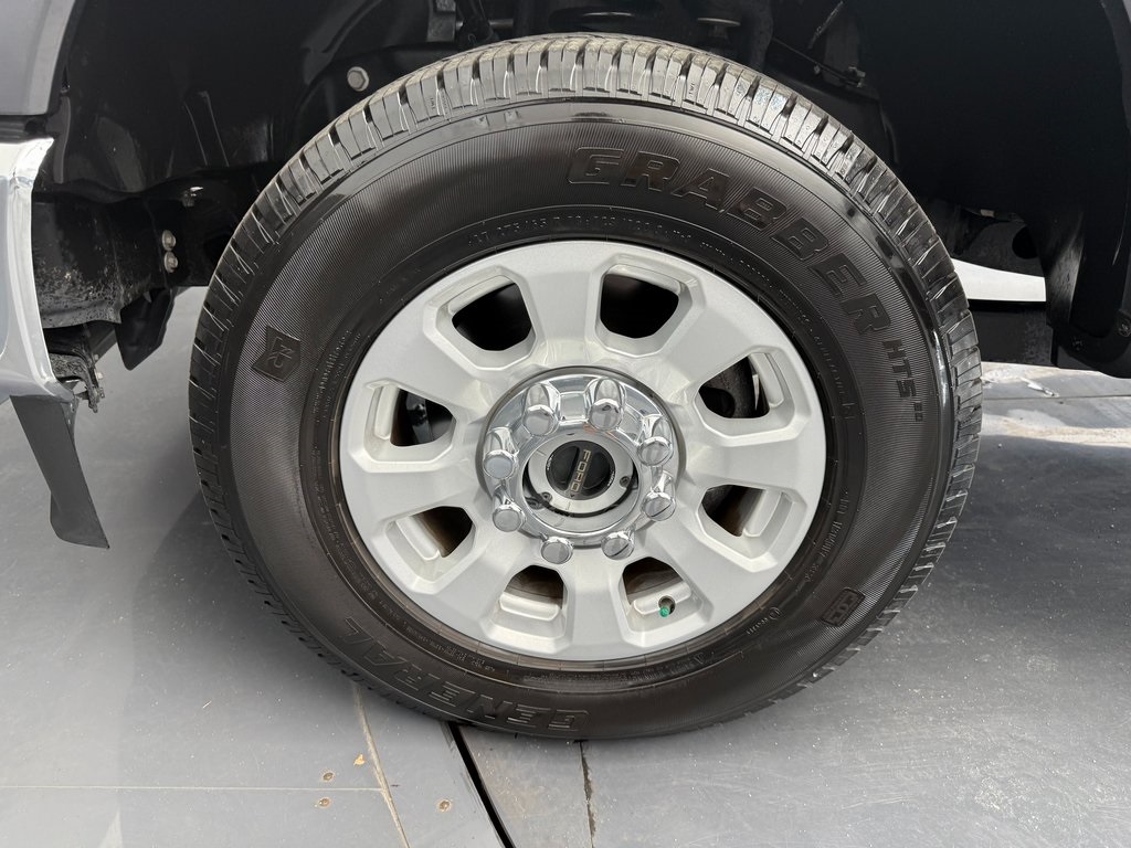 2024 Ford F-250 XLT photo 31
