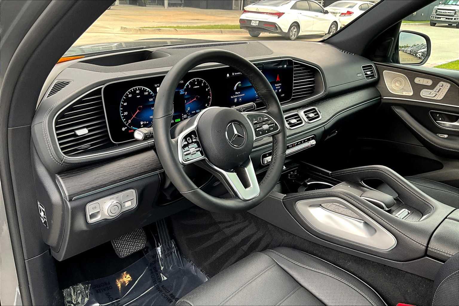 2022 Mercedes Benz GLS 450 4MATIC photo 15