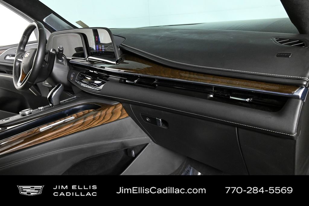 2024 Cadillac Escalade ESV Sport Platinum photo 21