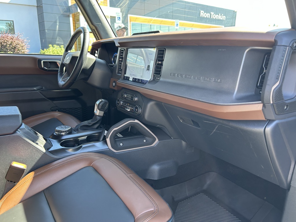 2024 Ford Bronco Outer Banks photo 26