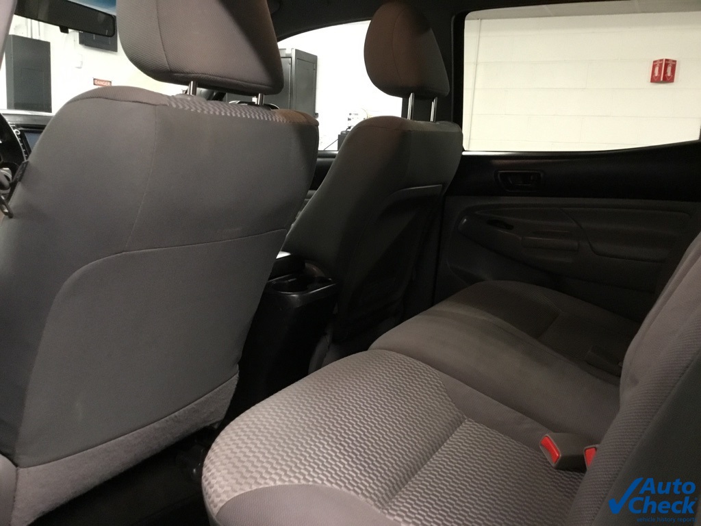 2014 Toyota Tacoma Base 4x4 photo 24