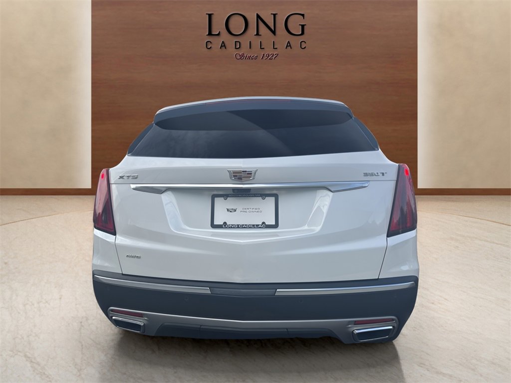 2022 Cadillac XT5 Premium Luxury photo 4