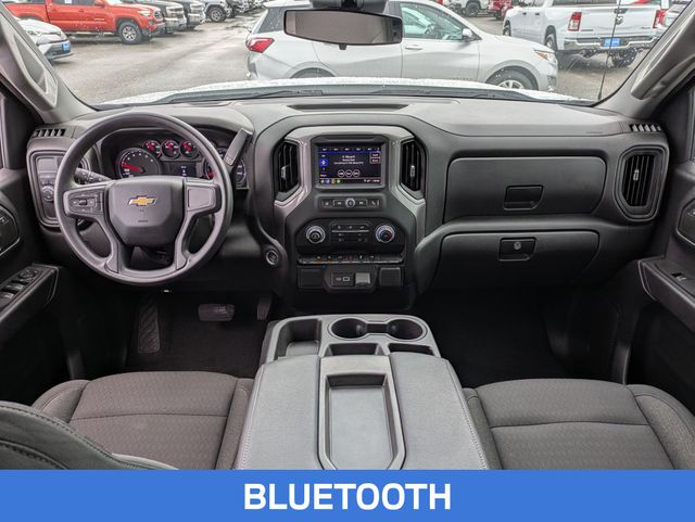 2024 Chevrolet Silverado 1500 Custom photo 2