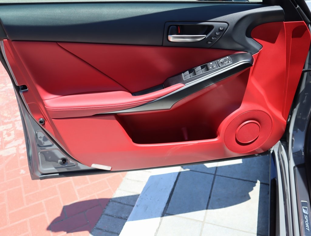 2025 Lexus IS 350 F SPORT photo 23