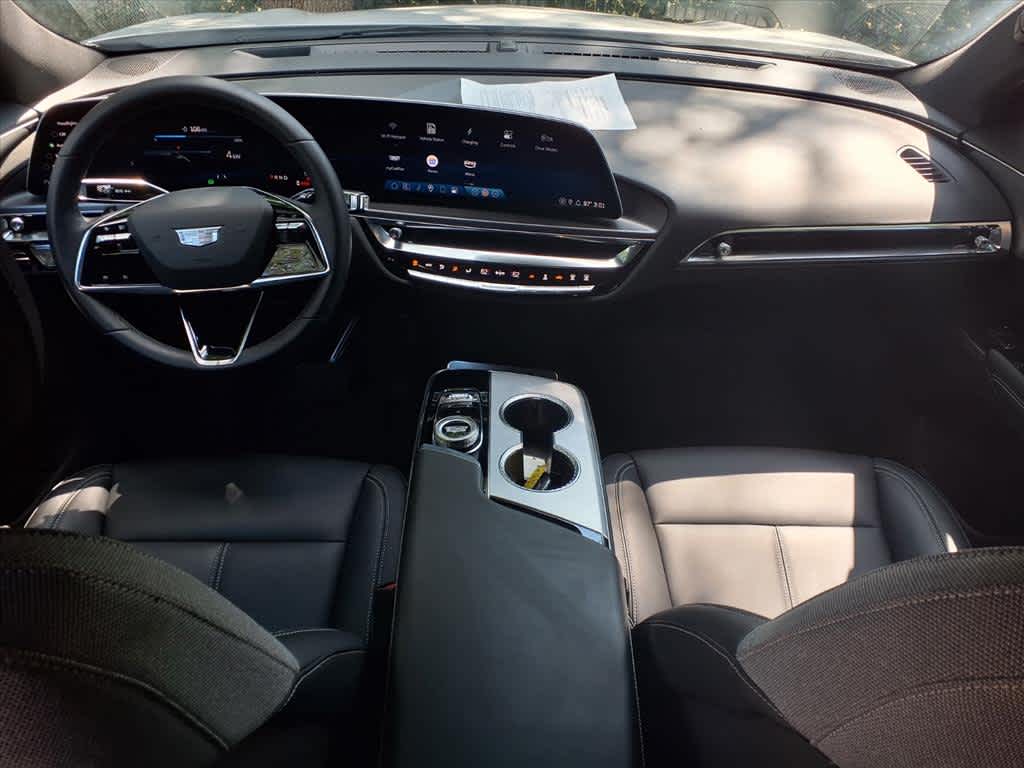 2024 Cadillac Lyriq Tech photo 22