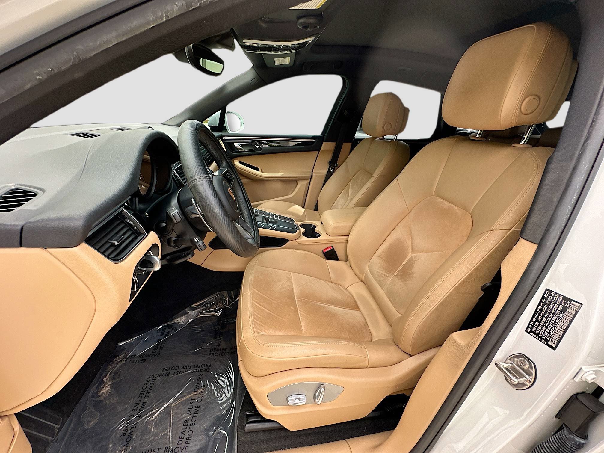 2018 Porsche Macan photo 19