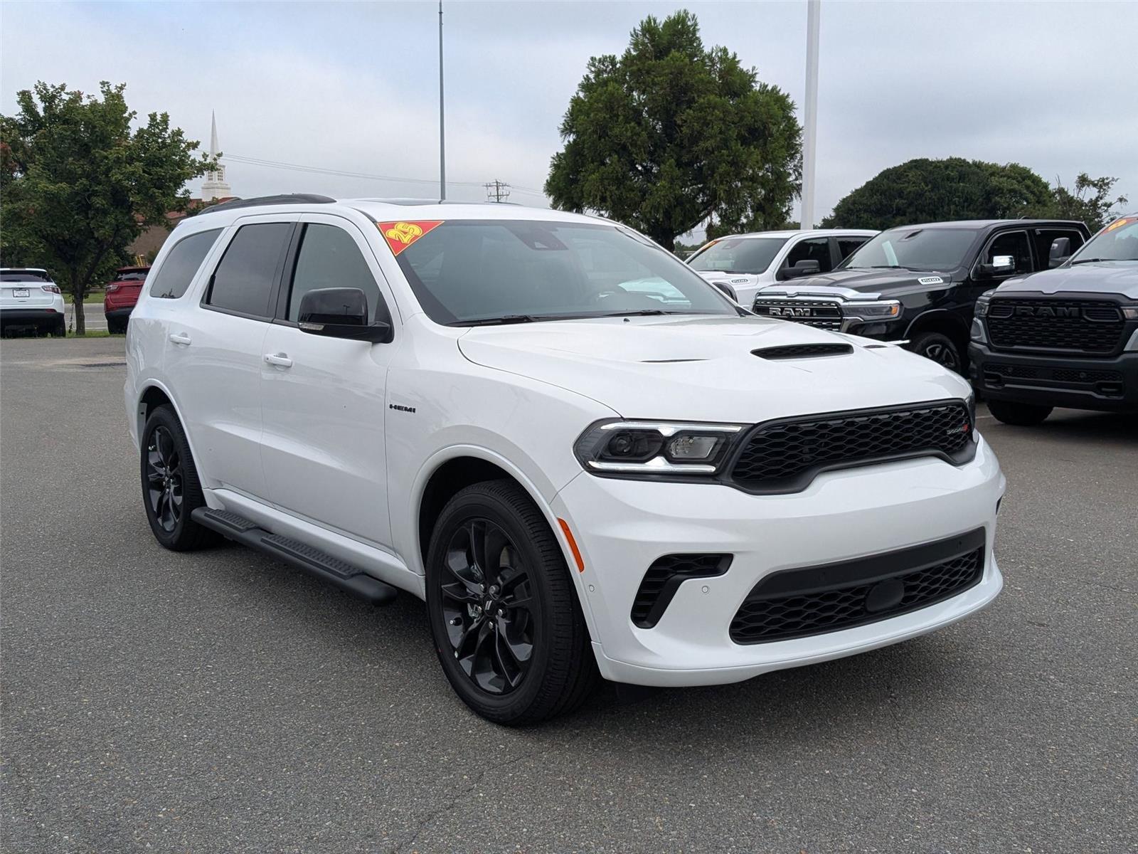 2025 Dodge Durango R/T Plus photo 2