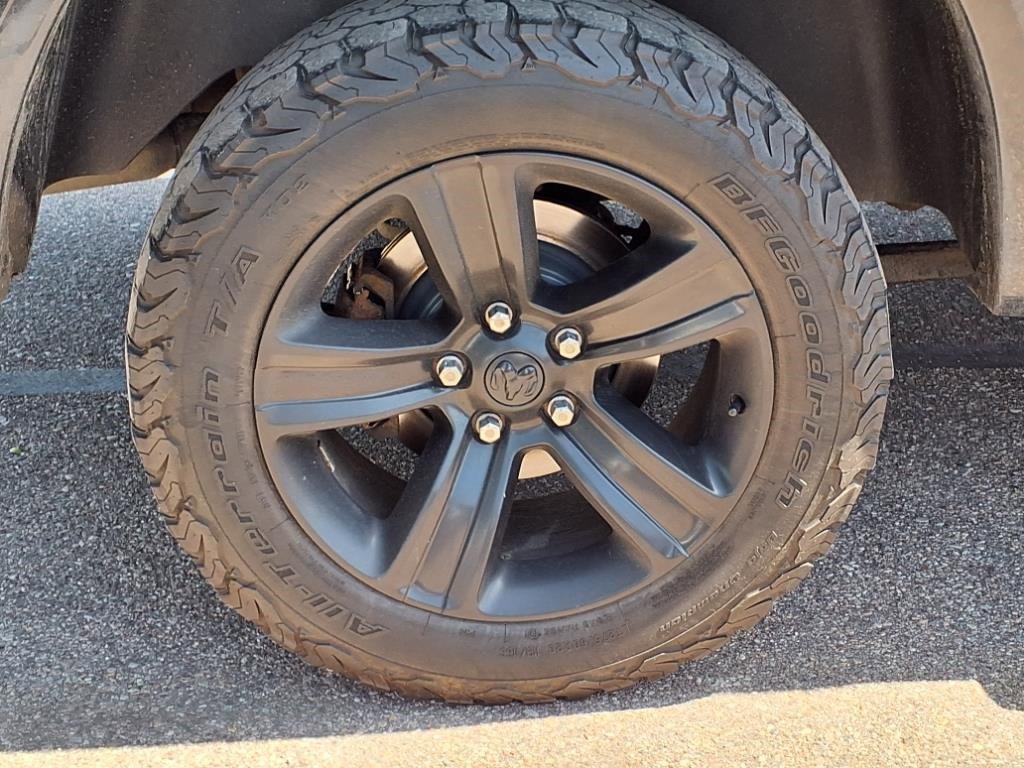 2017 Ram 1500 Sport photo 6