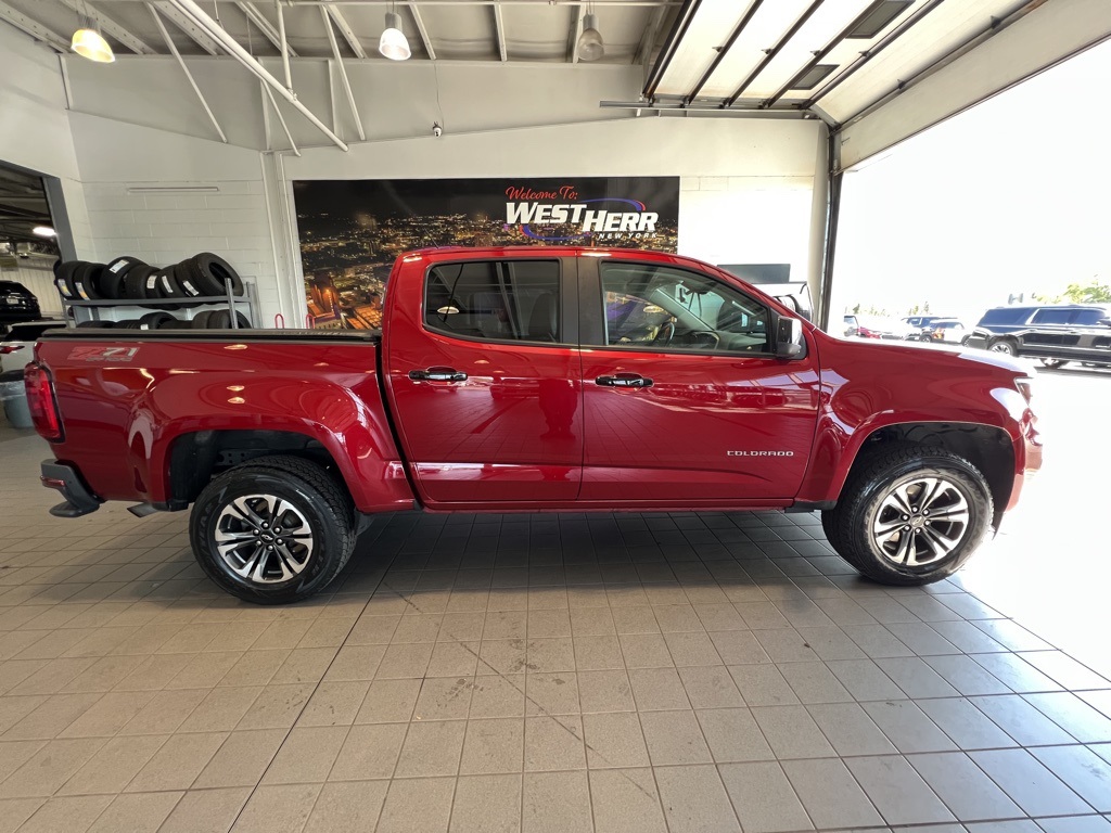 2021 Chevrolet Colorado Z71 photo 9