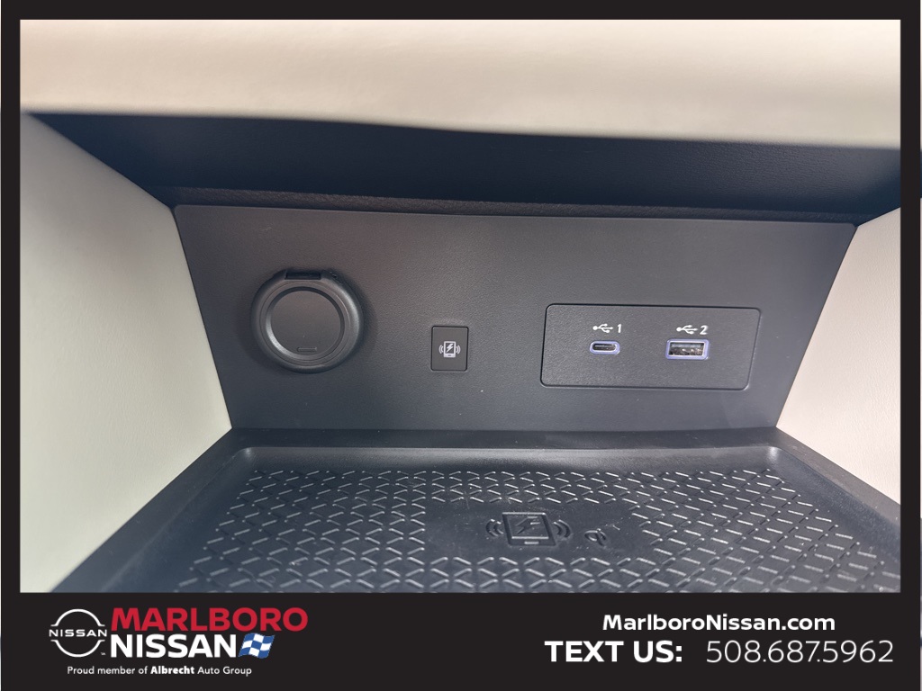 2025 Nissan Pathfinder SL photo 20