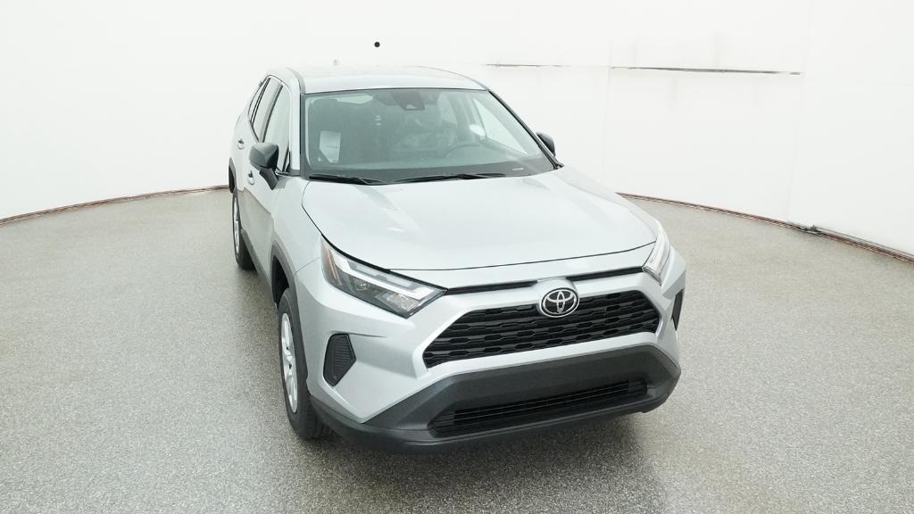 2025 Toyota RAV4 LE photo 32
