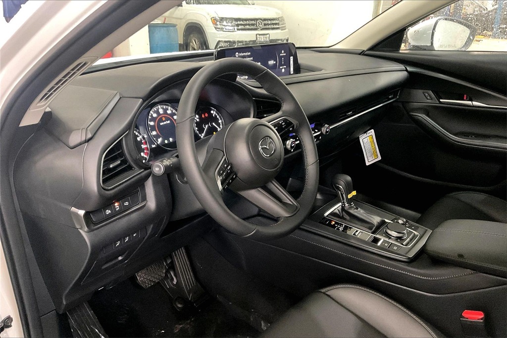 2026 MAZDA CX-30 - Image 7