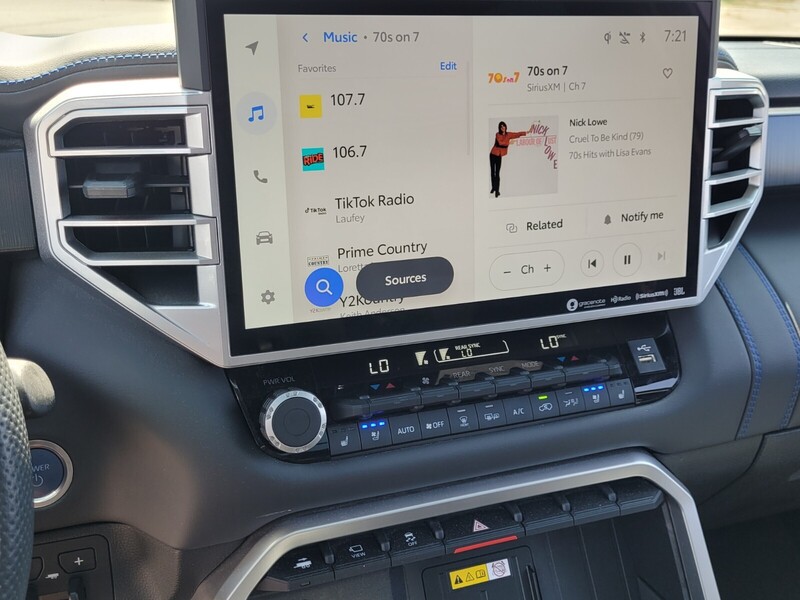 2023 Toyota Sequoia Platinum photo 23
