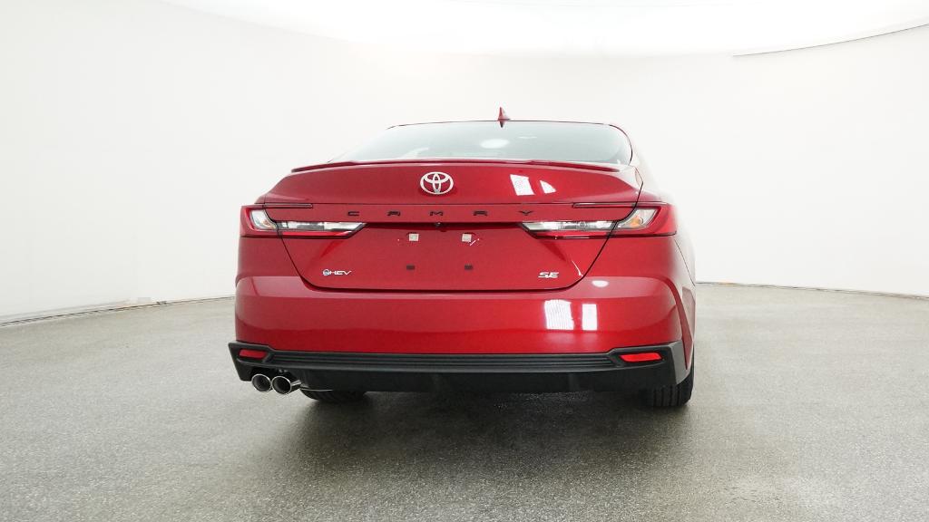 2025 Toyota Camry SE photo 17