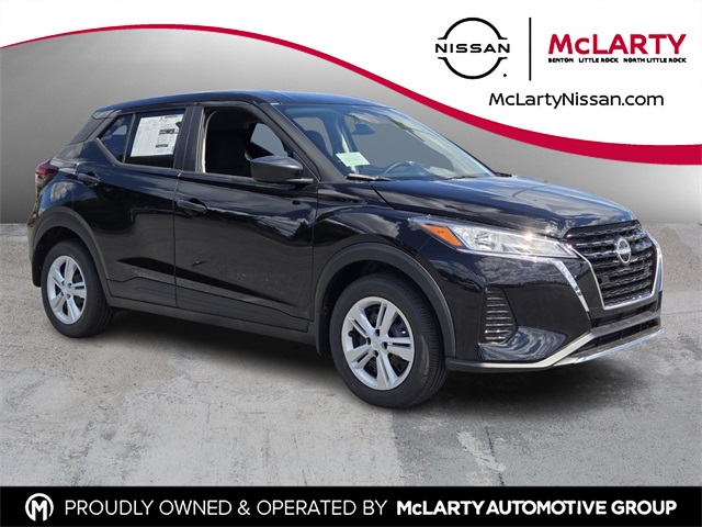 2025 Nissan KICKS PLAY Base's photo