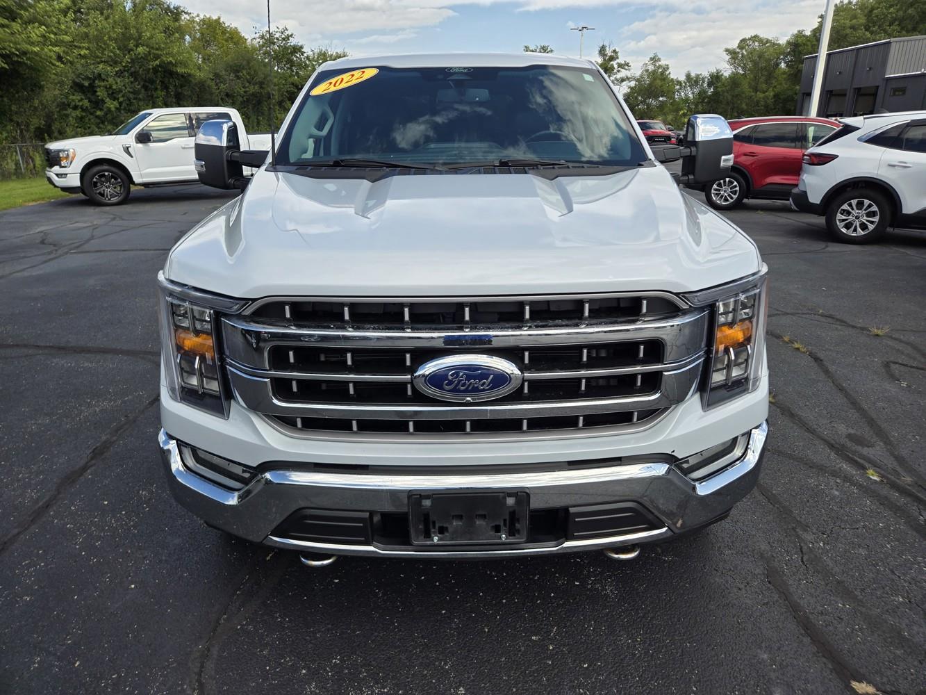 2022 Ford F-150 Lariat photo 2