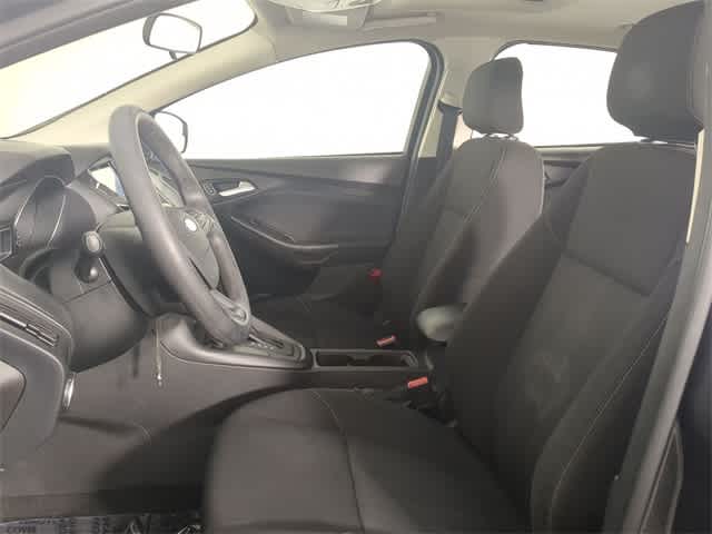 2018 Ford Focus SEL photo 8