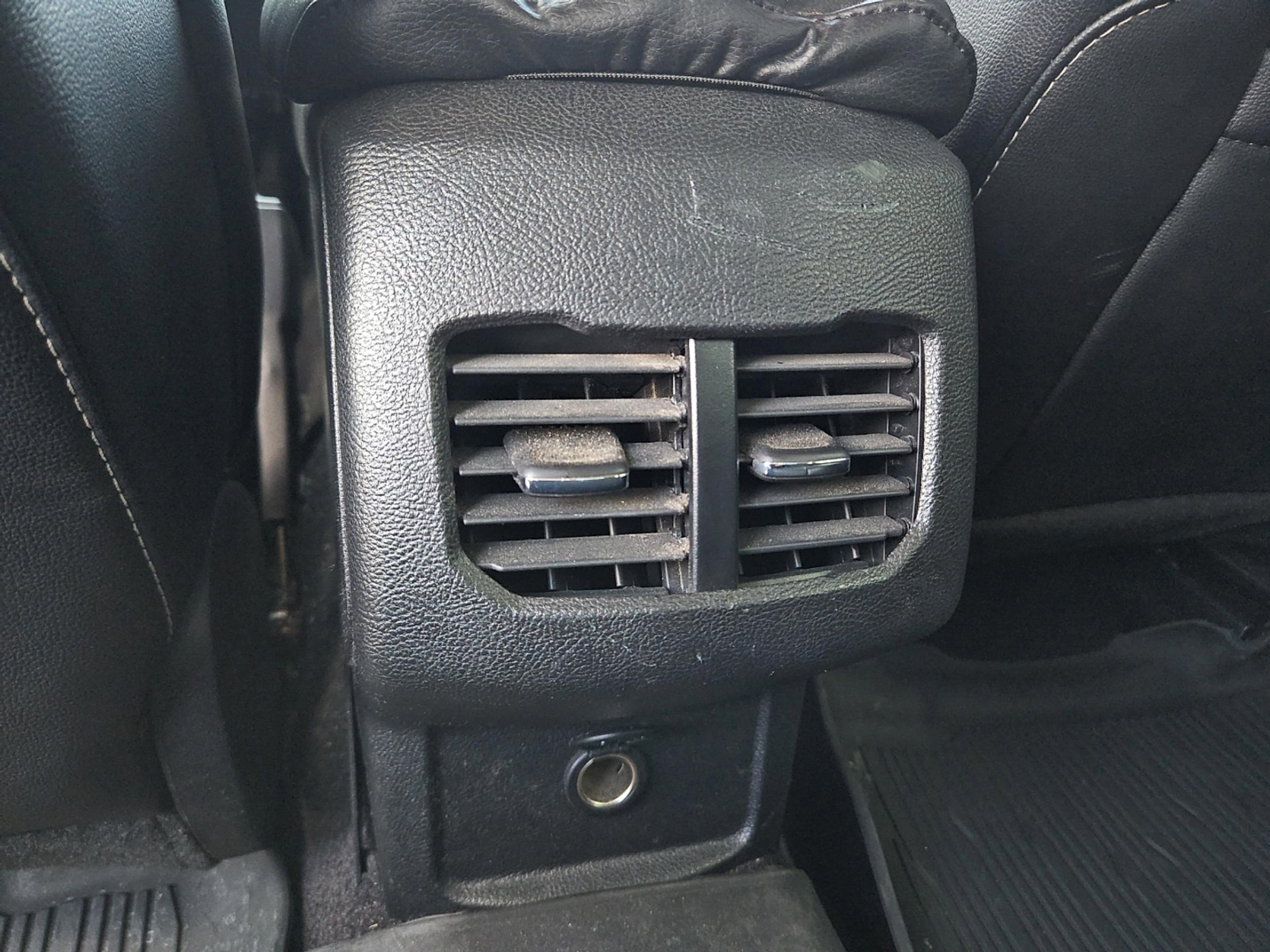 2017 Ford Fusion SE photo 14