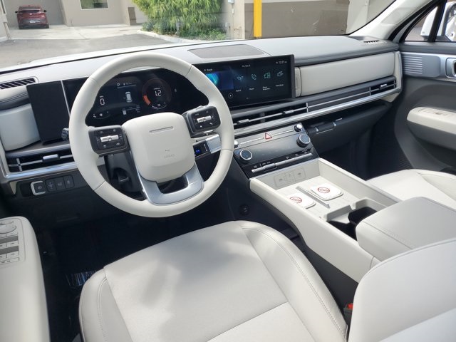 2026 Hyundai Santa Fe SE photo 8