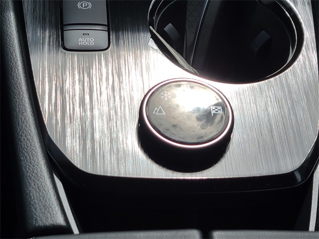 2026 Nissan Rogue SV photo 22